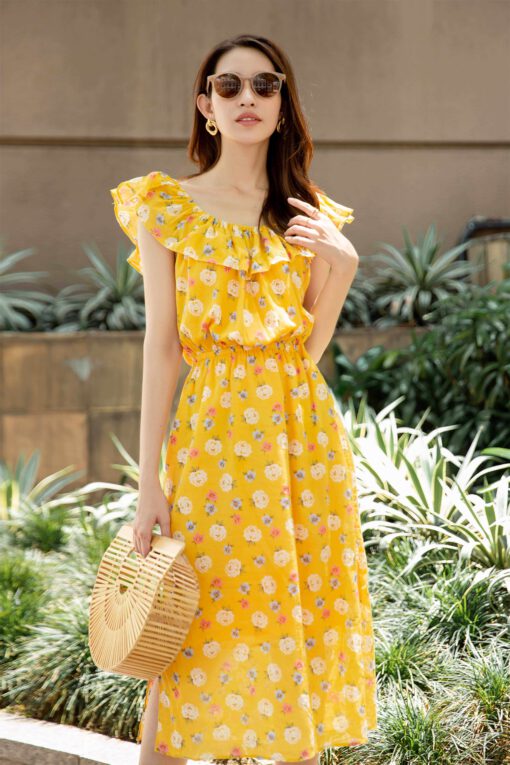 Đầm thiết kế Hoa trễ vai